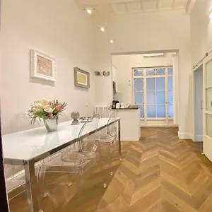 Giglio Luxury Apartment Florence