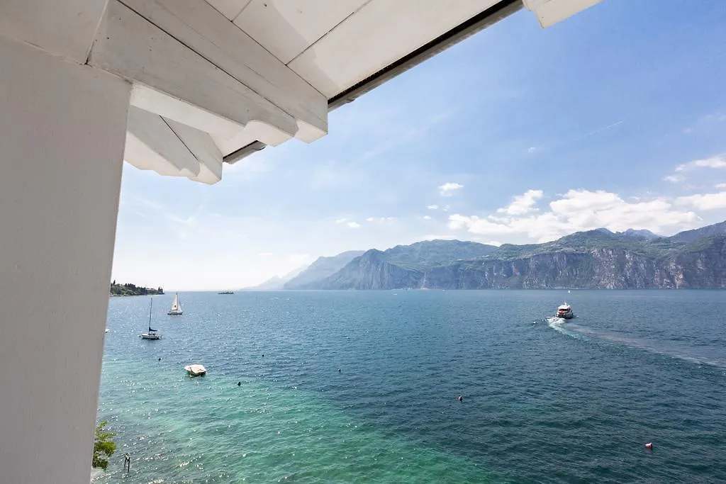 Hotel Vega Malcesine 3*,  Italia
