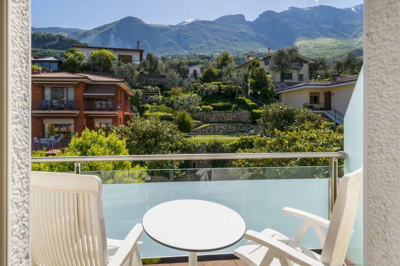 Hotel Vega Malcesine